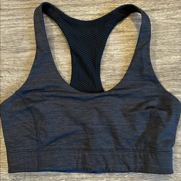 Outdoor Voices TechSweat Sports Bra Black XS Mesh Racerback Cutout Athletic - Picture 3 of 5
